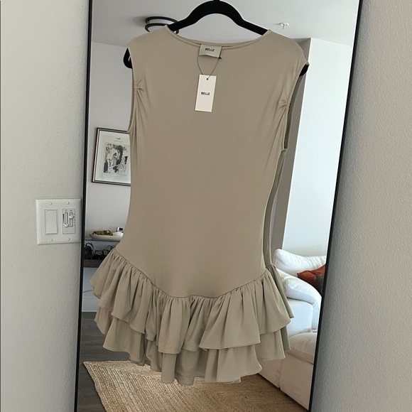 Revolve Bubble Ruffle Dress - Picture 5 of 6